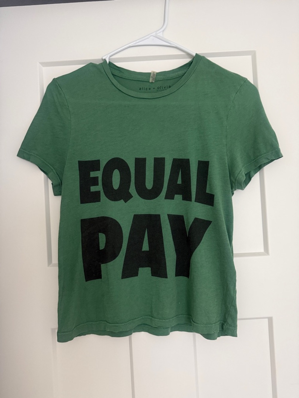 Alice + Olivia Green T-Shirt with Black Print
